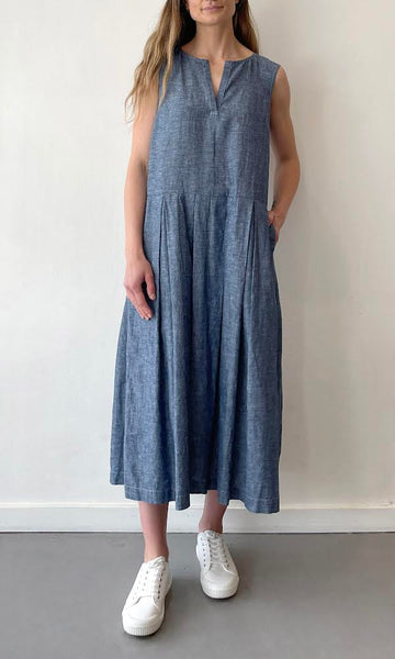 Linen box pleat dress
